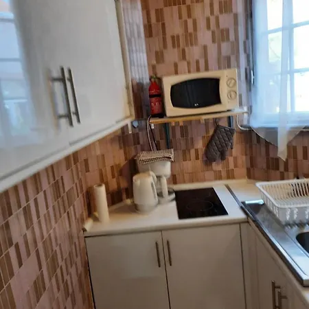 Romantic Center Apartment