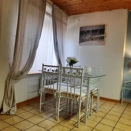 Romantic Center Apartment